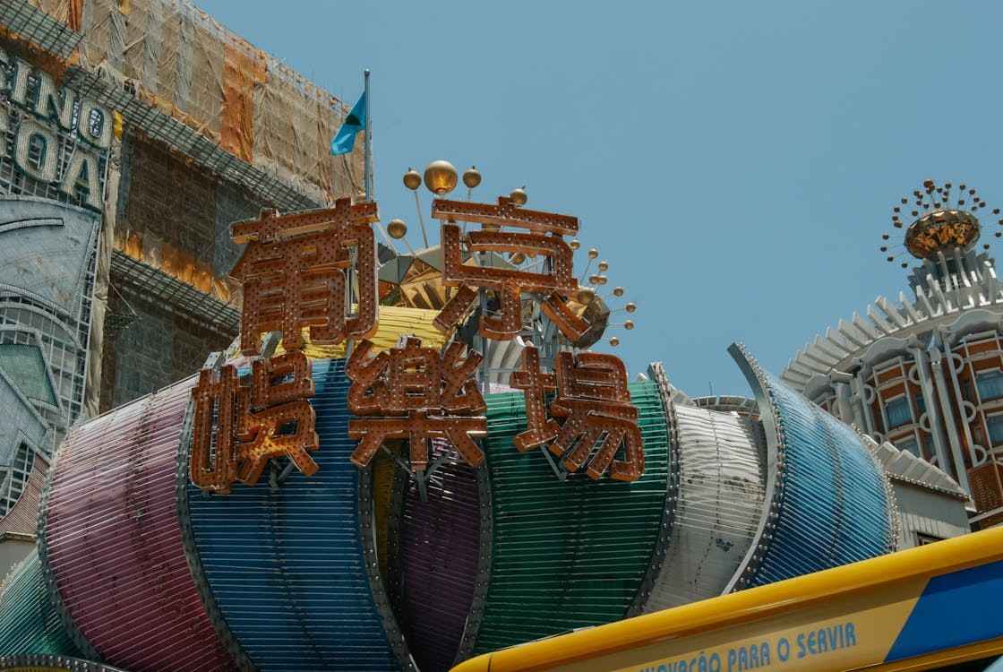 rekomendasi-negara-untuk-liburan